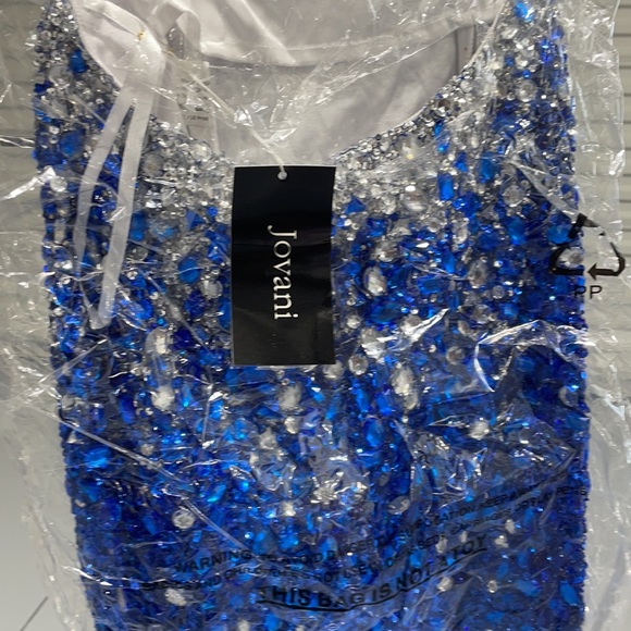 Stunning party dress by Jovani. - Picture 6 of 6